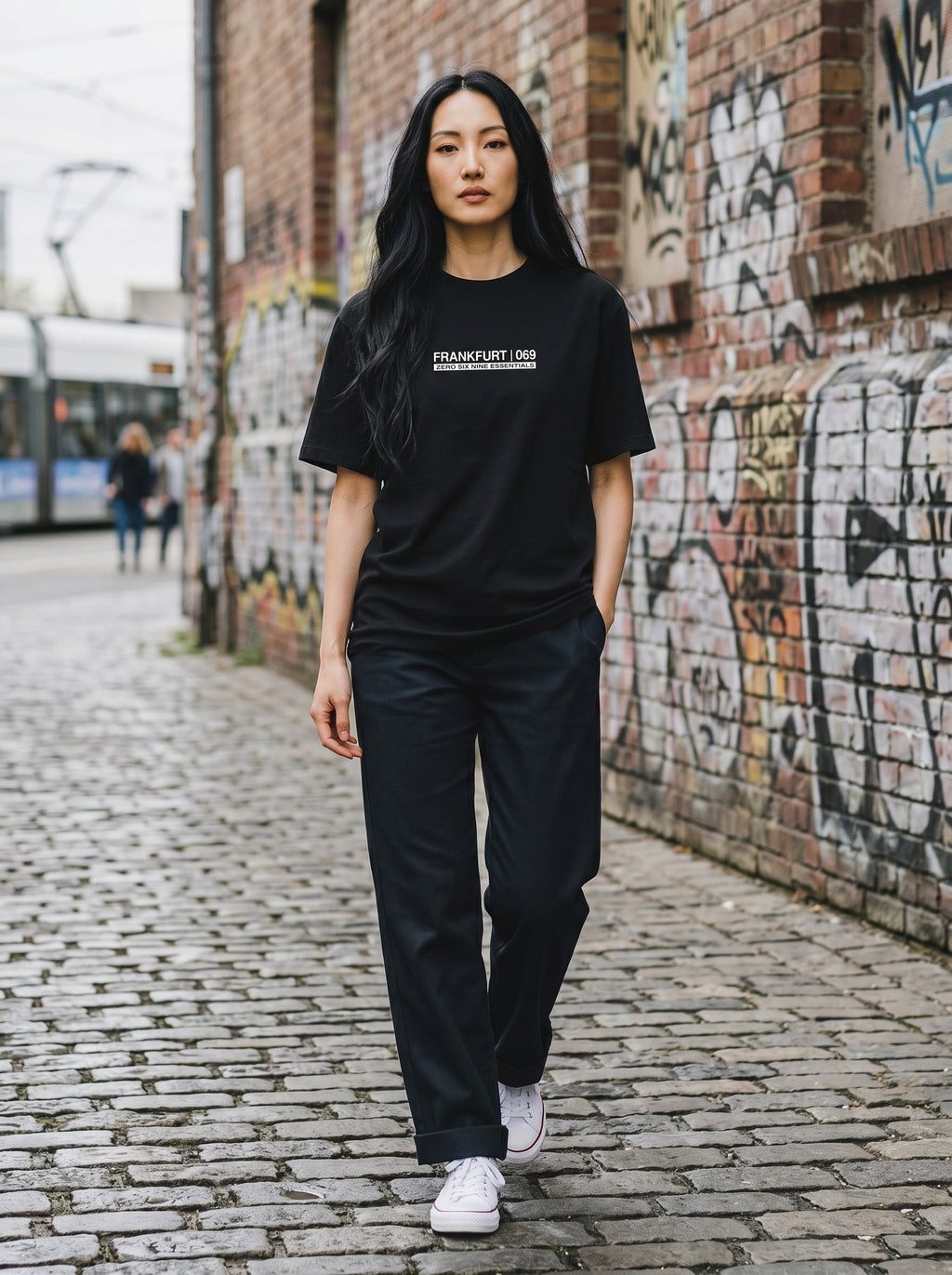 FRANKFURT BACK 069 T-SHIRT – DEEP BLACK