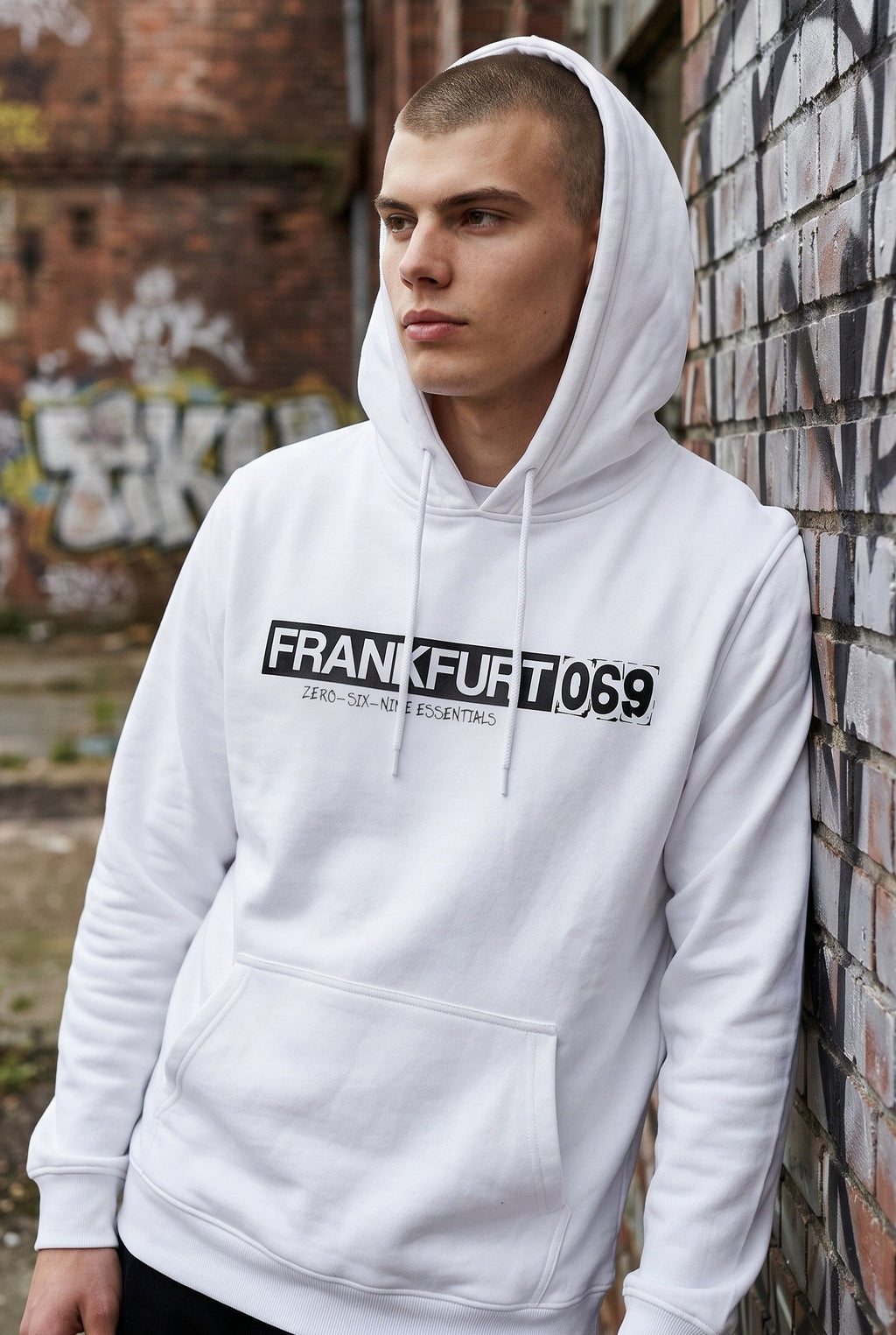 FRANKFURT 069 BOX HOODIE – PURE WHITE
