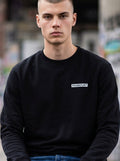 ESSENTIALS: FRANKFURT 069 – CREWNECK BLACK
