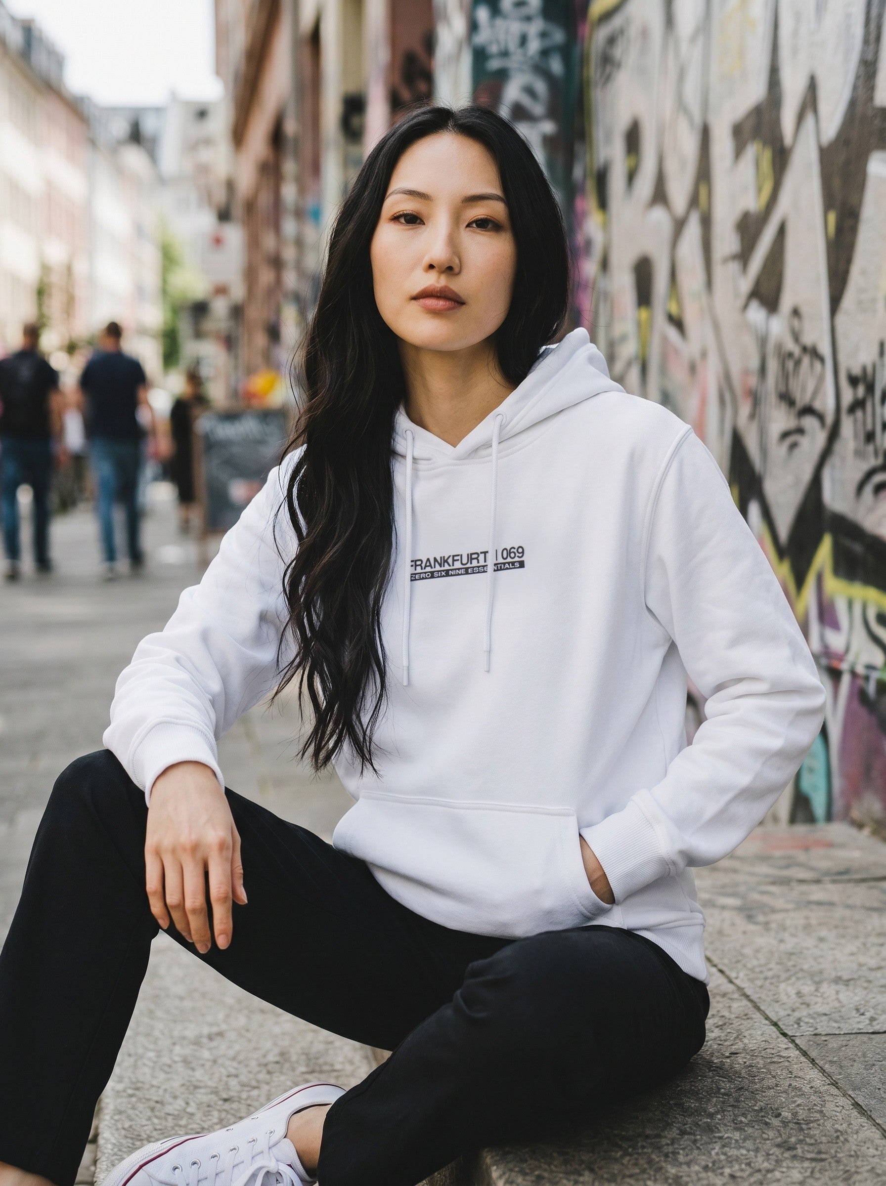 FRANKFURT BACK 069 HOODIE – PURE WHITE